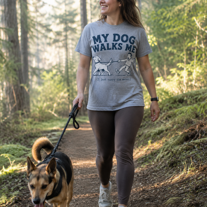 Printify T-Shirt “My Dog Walks Me (I Just Carry the Water)” Funny Pet Tee “My Dog Walks Me (I Just Carry the Water)” Funny Pet Tee